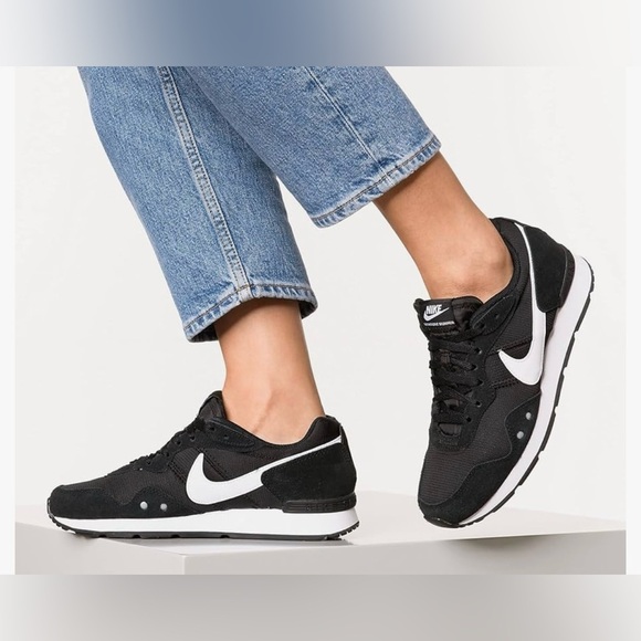 Nike Black and White Classic Sneakers for Women - Picture 1 of 8